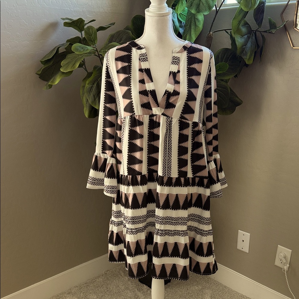 Mazik Black and White Long mid sleeve Dress